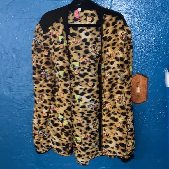 Blouse - Picture 3 of 6